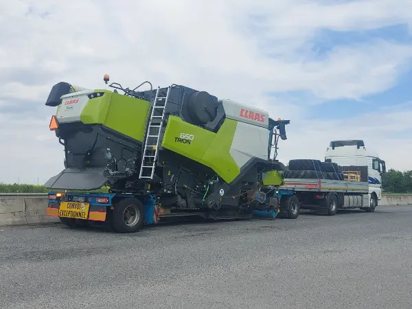 Transport kombajna