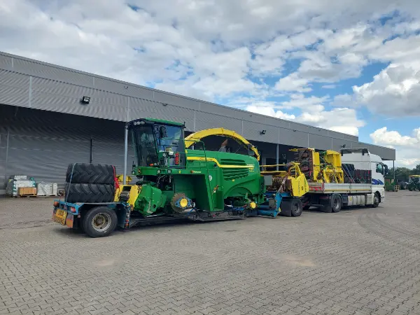 Transport kombajna